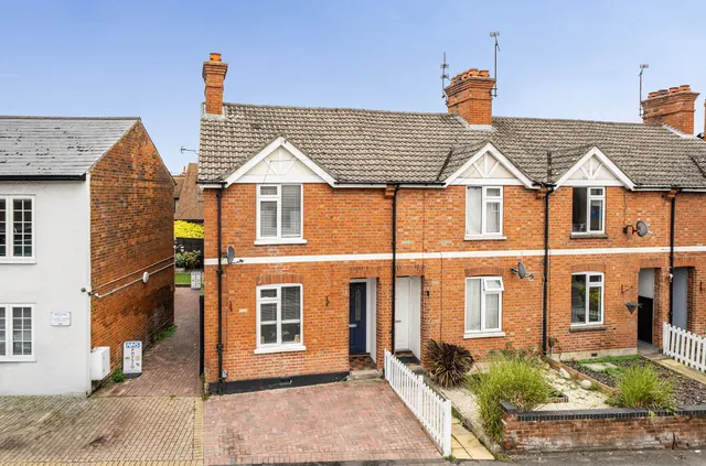 Easthampstead Road, Wokingham, RG40, photo 1