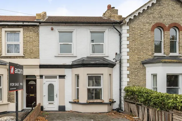Birchanger Road, SE25, photo 1