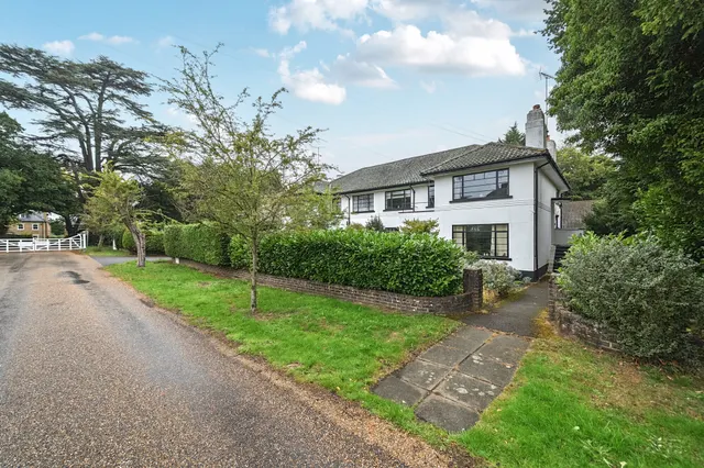 Broomfield Park, Ascot, SL5, photo 1