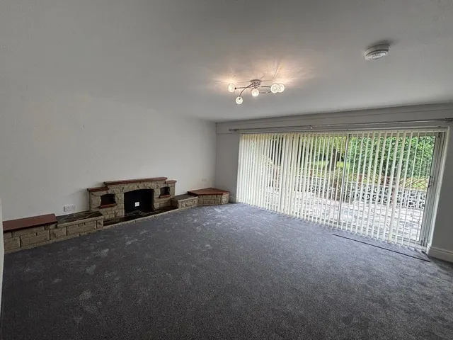 Photo 3 — Station Road, Reddish SK5