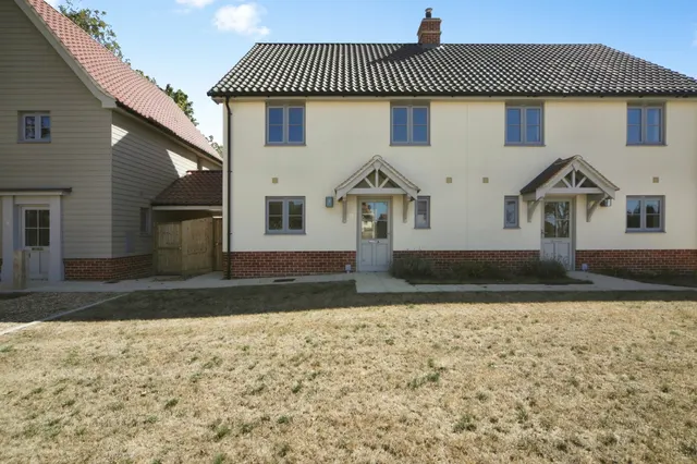 Lawton Road, Mendlesham, Stowmarket, photo 1