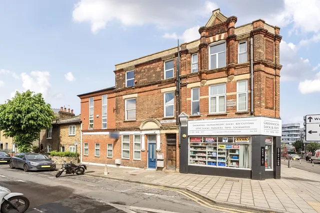 3 bedroom house, Trafalgar Road, London, SE10