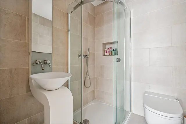 Princes Mews, London, W2, photo 1