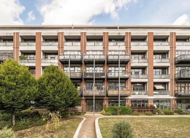Multi Way, Acton, W3