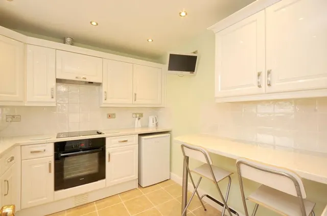 Photo 3 — Dunley Close, Birchwood, Warrington, Warrington, WA3 6UH