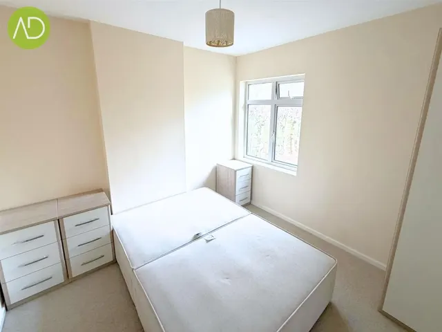 Barn Hill Roydon, Harlow, CM19, photo 3
