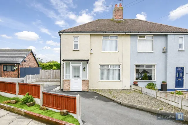 Oak Close, Whiston, L35, photo 1