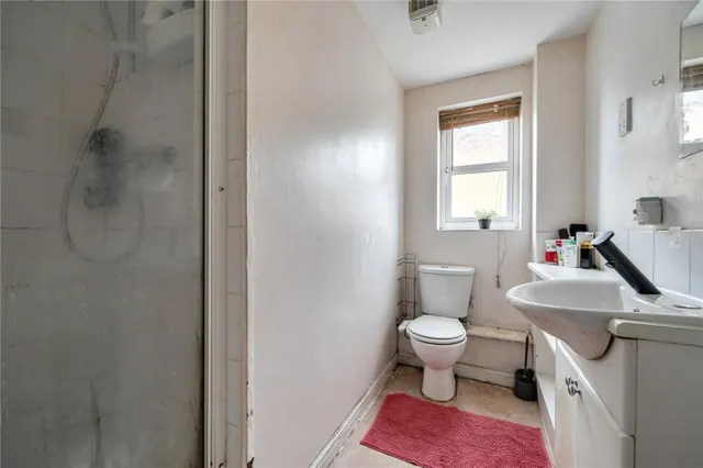 Cannon Gate, Slough, SL2, photo 2
