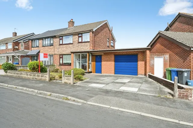 Arlington Drive, Penketh, Warrington, Cheshire, WA5, photo 1