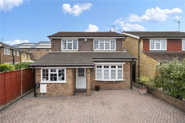Portmore Park Road, Weybridge, KT13, photo 1