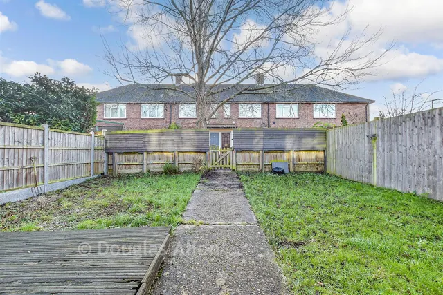 Rowan Green East, Brentwood, CM13, photo 2