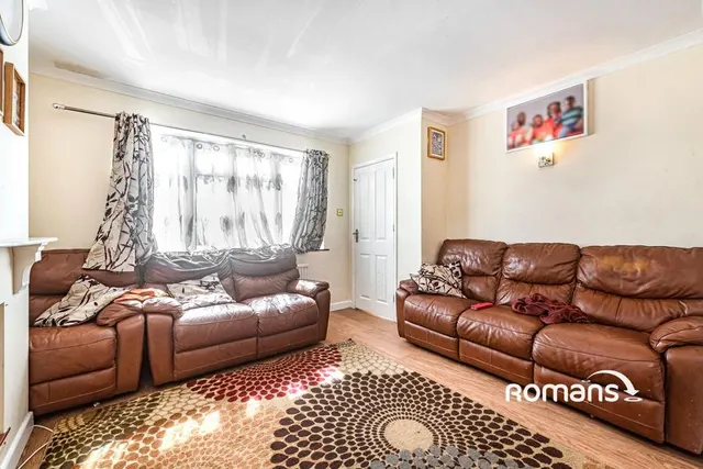 Hartsbourne Road, Earley, RG6, photo 3