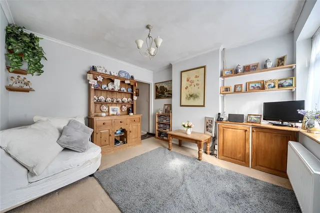 Photo 3 — London Road, Dunton Green, Sevenoaks, Kent, TN13 2TB