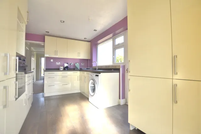 Colerne Drive, Hucclecote, GL3, photo 3