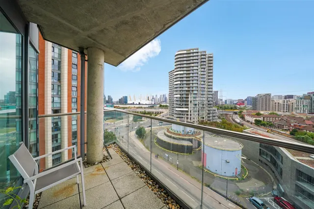 Seagull Lane, Royal Victoria Dock, E16, photo 3