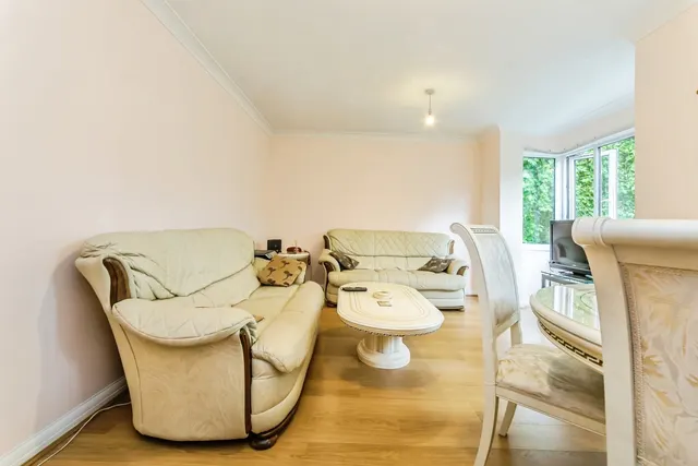 Photo 3 — Silvermere Court, 10 Foxley Hill Road, Purley, CR8