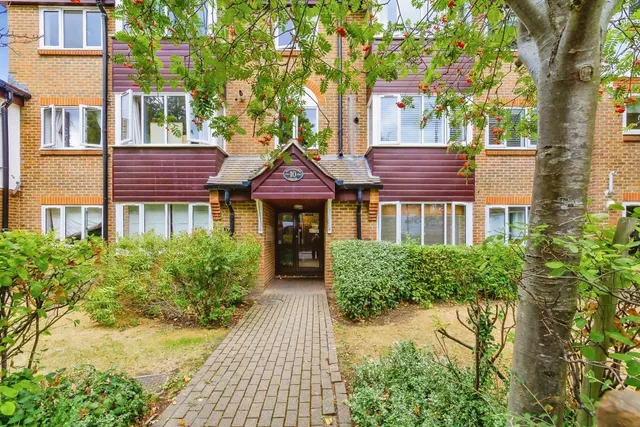 Silvermere Court, 10 Foxley Hill Road, Purley, CR8, photo 1