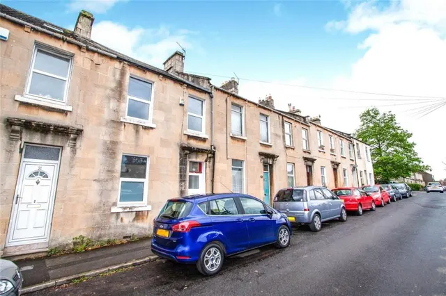 Caledonian Road, Bath, BA2, photo 1
