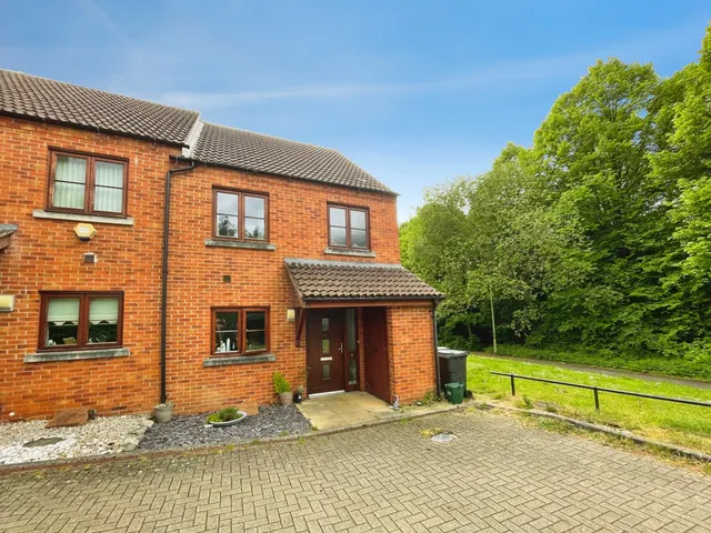 Highpath Mews, Basingstoke, Basingstoke, RG24 9GT, photo 1