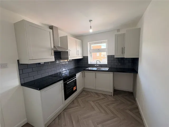 Bentinck Close, Boughton, NG22, photo 1