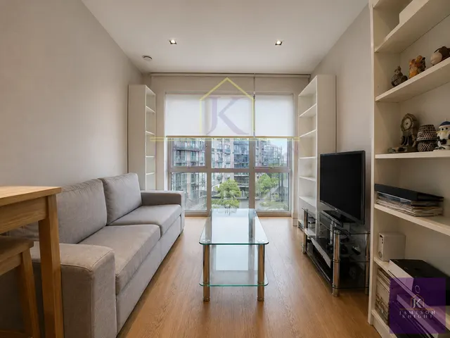 Belgravia House, London, W5, photo 1