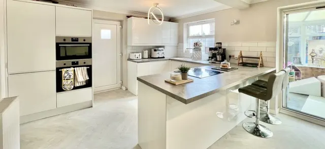 Fenners Avenue, Bottesford, photo 2
