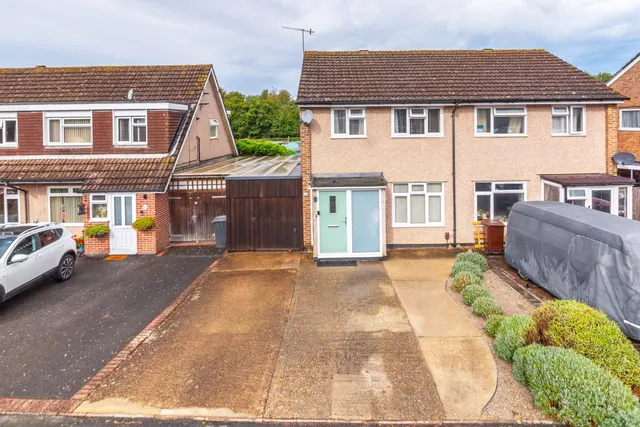Longmead Way, Tonbridge, photo 1