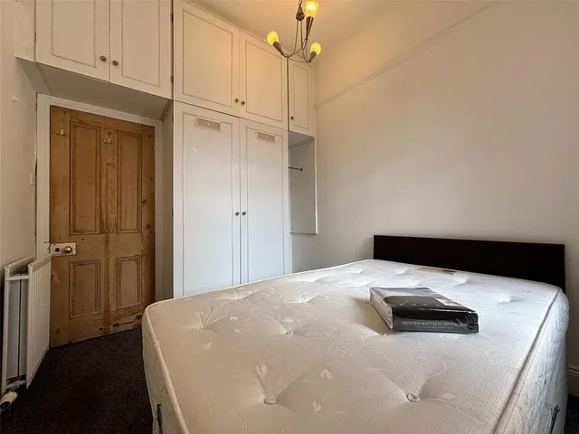 Sandringham Road, Gosforth, NE3, photo 1