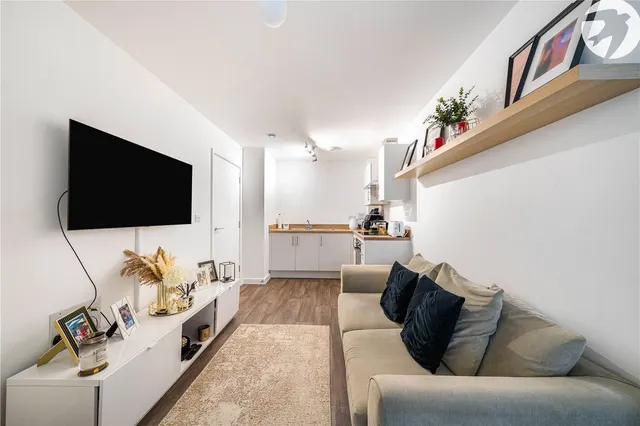 Lowfield Street, Dartford, DA1, photo 2