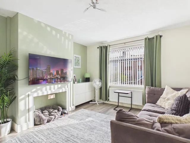 Whitley Avenue, Warrington, WA4, photo 3
