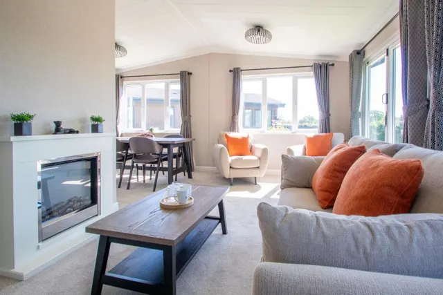 Merley Court Residential, Wimborne, BH21, photo 1