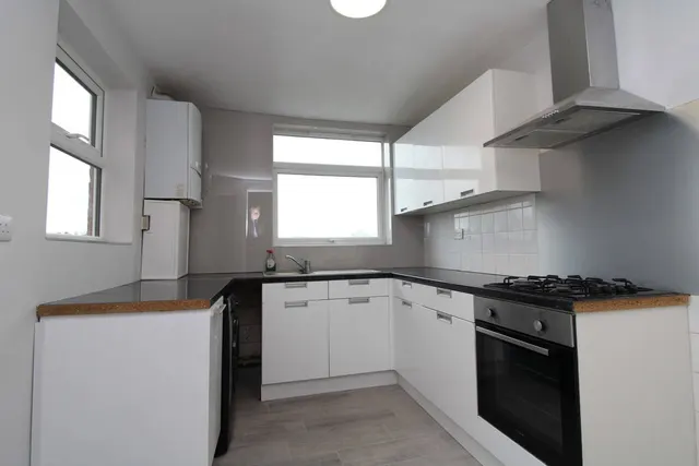 Photo 3 — Dale Street, Rugby, CV21 2LP