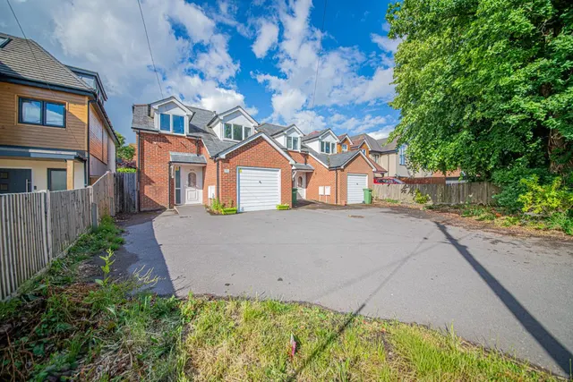 Fair Oak Road, Eastleigh, SO50 8AA, photo 1