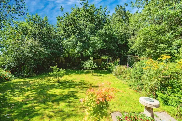Trevaughan, Carmarthen, SA31, photo 2