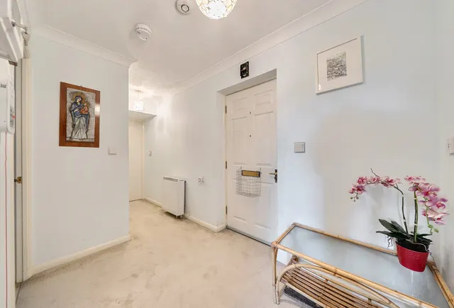 Photo 2 — Cranley Gardens, Wallington, SM6 9PG