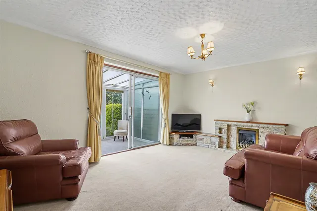 Fairfield Crescent, Sawley, NG10, photo 2