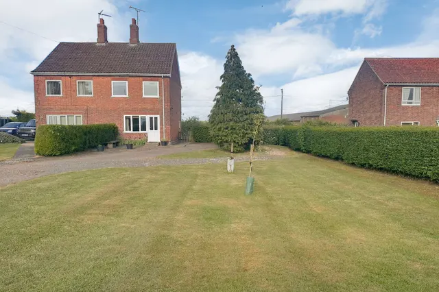 Necton, photo 1
