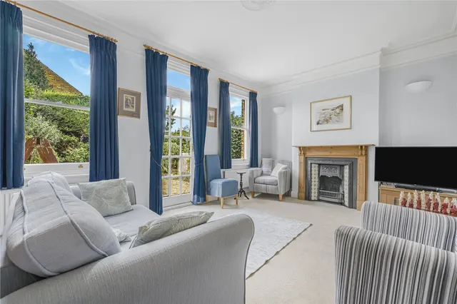 Weston Park, Thames Ditton, KT7, photo 2