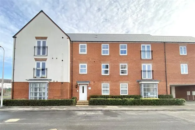 Bremner Way, Wokingham, RG40, photo 1