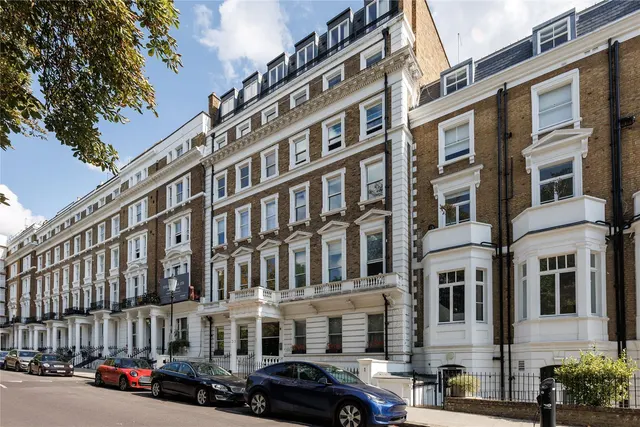 Photo 2 — Ladbroke Square, London, W11