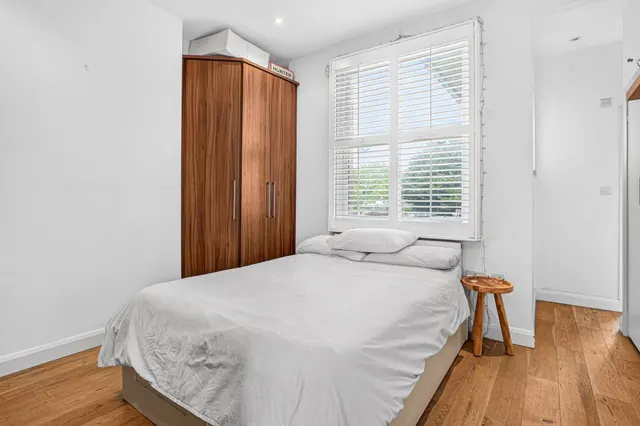 Lancaster Road, London, W11, photo 3