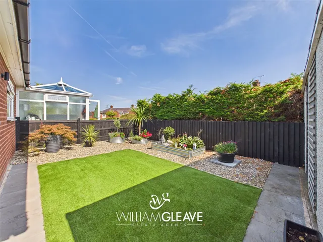 Photo 2 — Talfryn Close, Connah's Quay, Deeside, Flintshire, CH5 4XX
