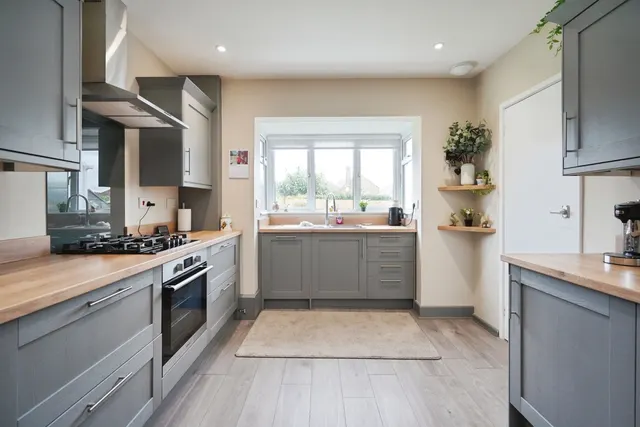 Rowena Drive, Ashby-de-la-Zouch, LE65, photo 3