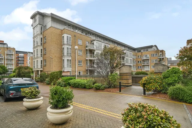 281 St. Davids Square, London, E14 3WF, photo 1