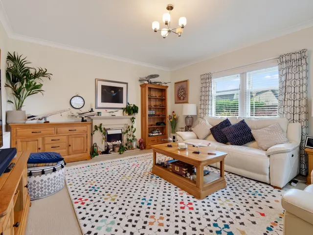 Photo 3 — South Crescent Road, Ardrossan, KA22 8DU