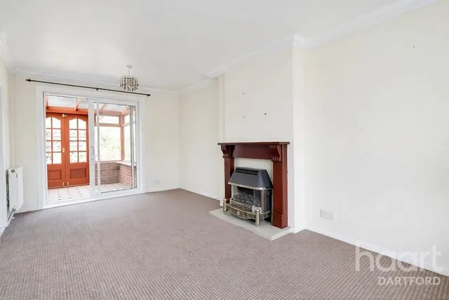 Valley Drive, Gravesend, DA12, photo 3