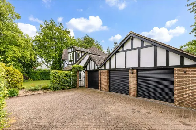 The Avenue, Dunstable, LU6, photo 3