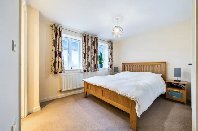 Eamer Crescent, Wokingham, RG41, photo 3