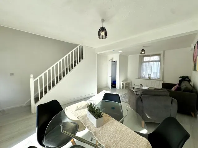 Spring Street, Dowlais, CF48, photo 2