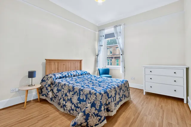 Laurel Street, Thornwood, G11, photo 3
